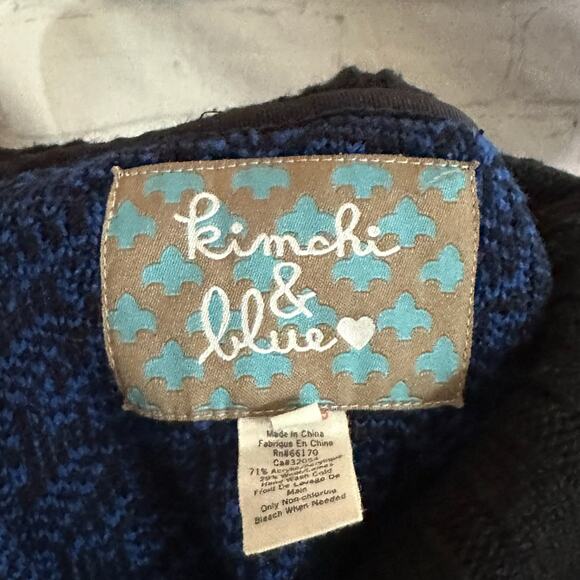 Kimchi & Blue Black & Blue Houndstooth Button Sweater, Medium, Pre-owned - Picture 3 of 4